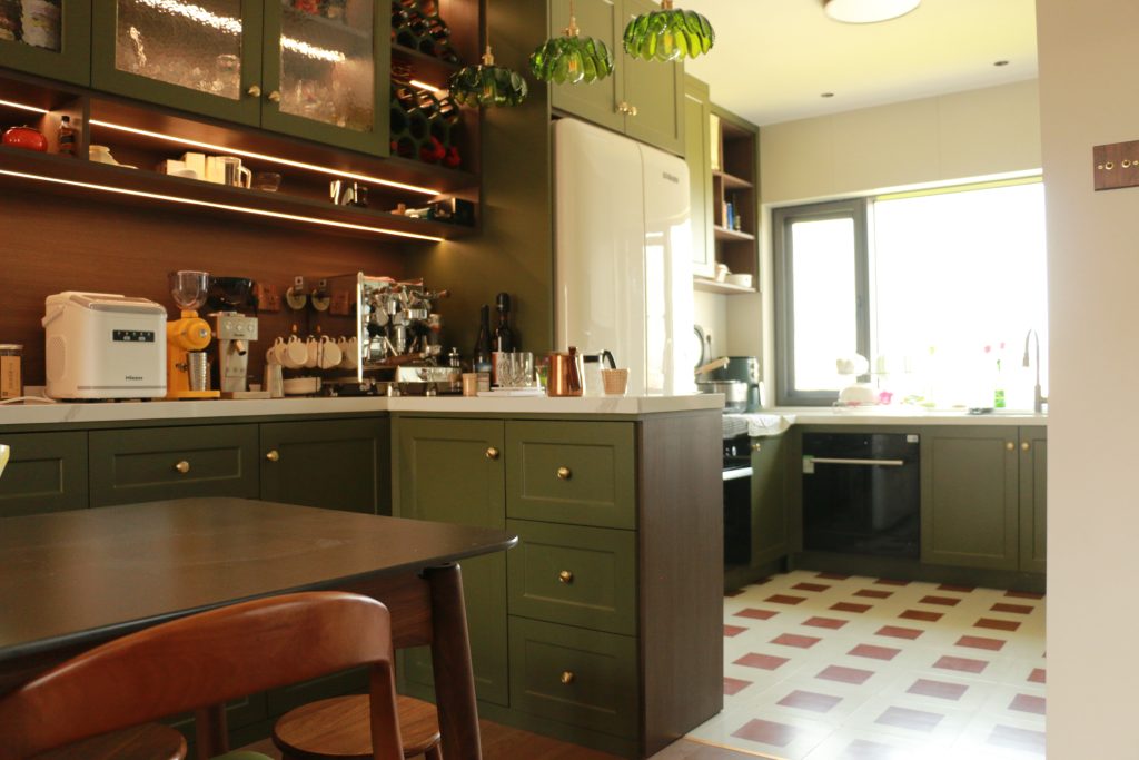 昆明裝修設(shè)計_餐廳案例_實景大圖