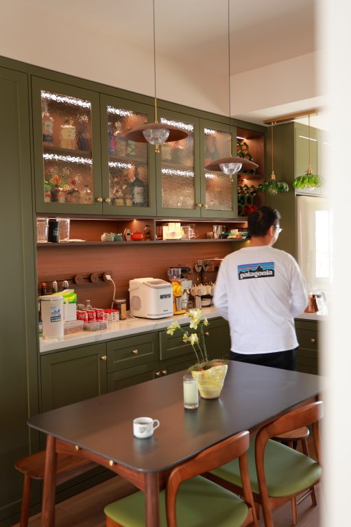 昆明裝修設(shè)計_餐廳案例_實景大圖